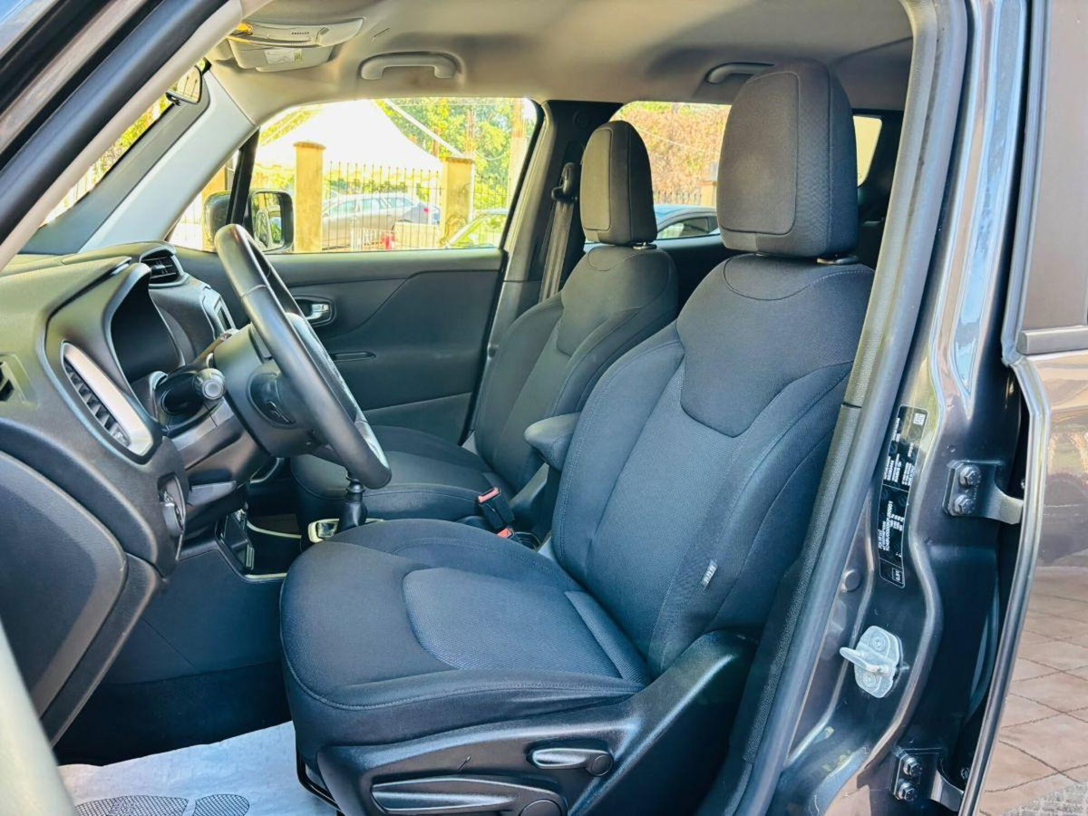 Jeep Renegade 1.6 Mjt 120 CV Limited (12)