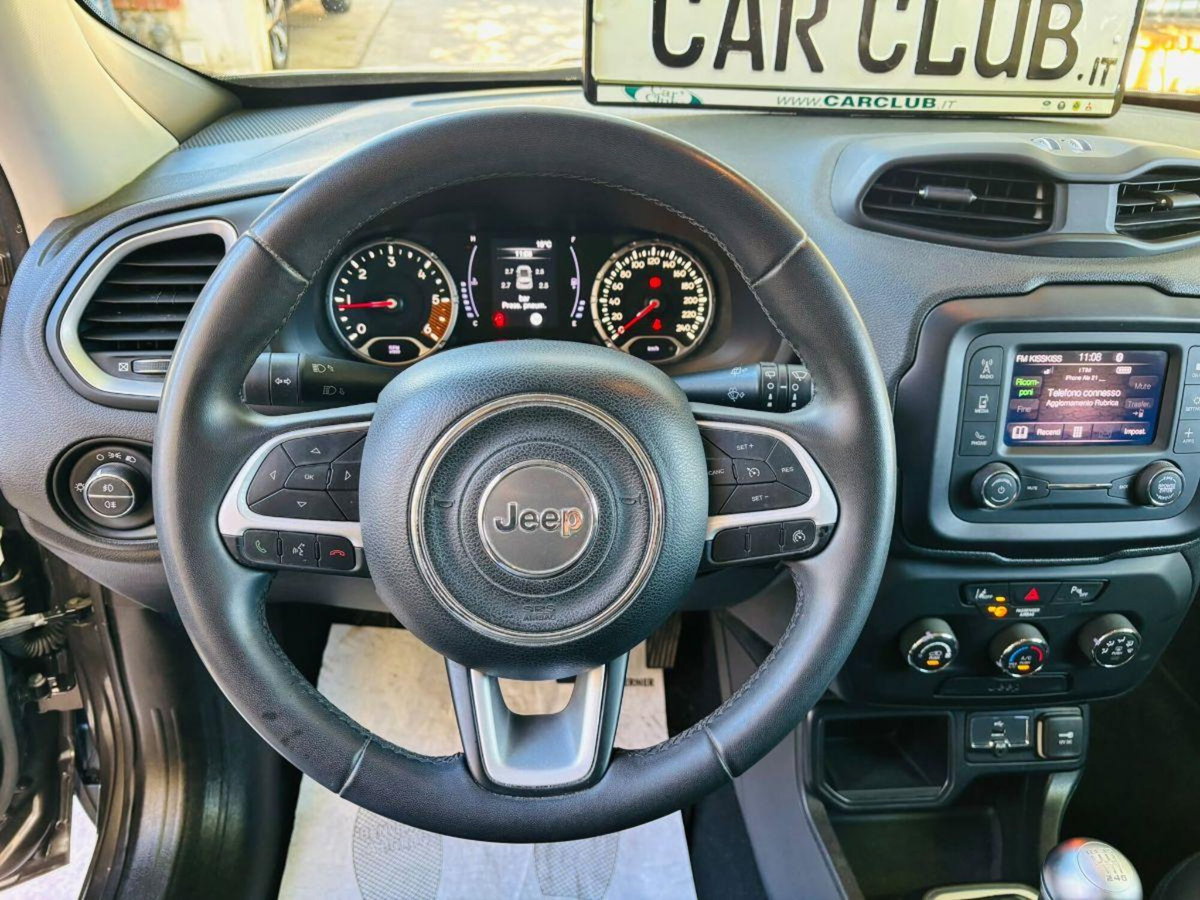 Jeep Renegade 1.6 Mjt 120 CV Limited (17)