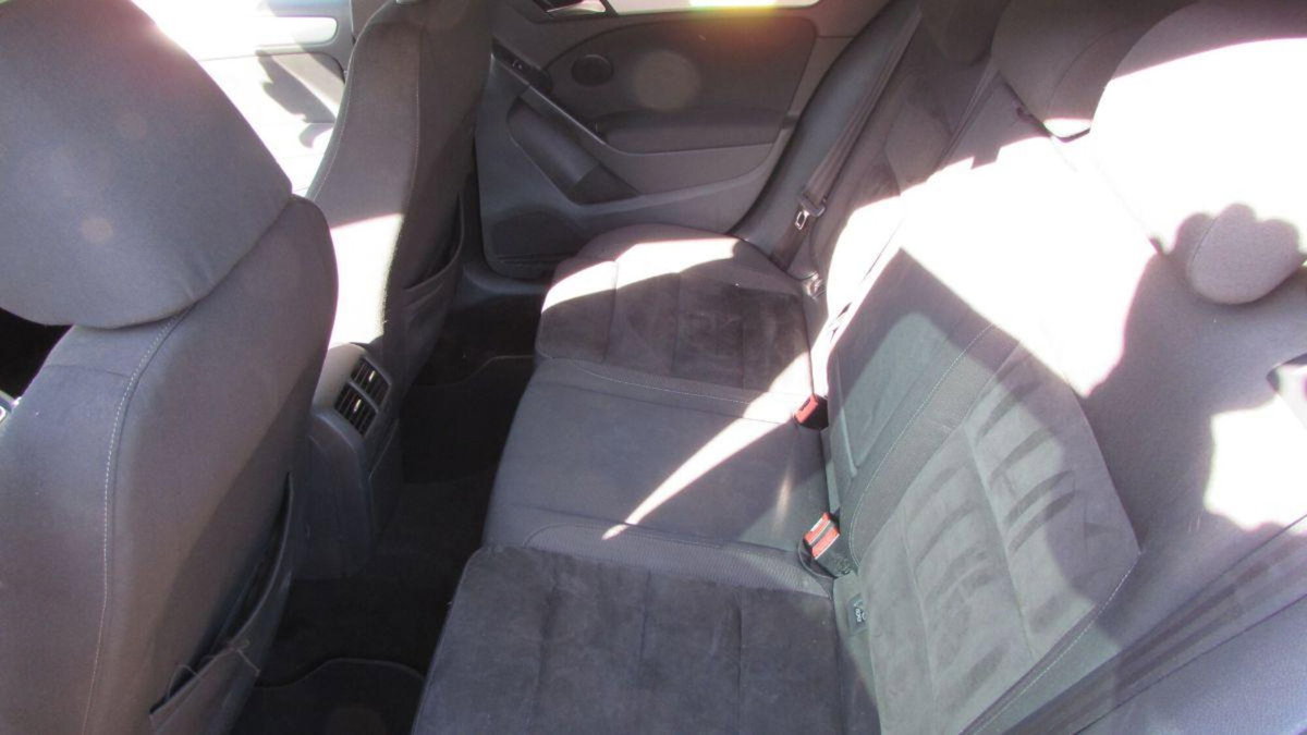 Volkswagen Golf 2.0 TDI 140CV DPF 5p. Highline (10)
