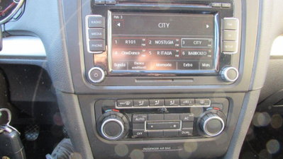 Volkswagen Golf 2.0 TDI 140CV DPF 5p. Highline (13)