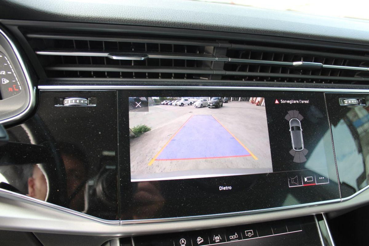 Audi Q8 Q8 50 TDI 286 CV quattro tiptronic Sport (15)
