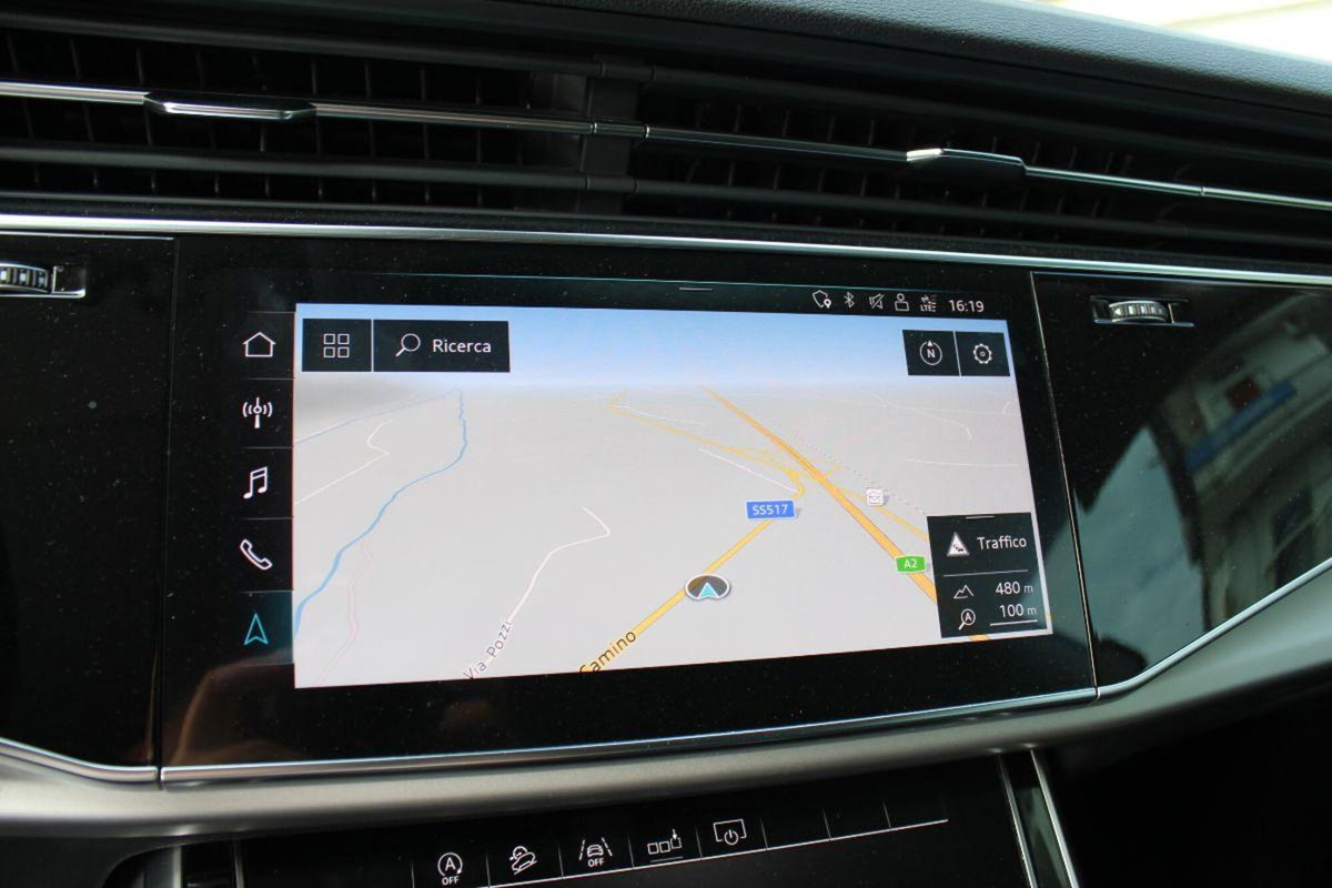 Audi Q8 Q8 50 TDI 286 CV quattro tiptronic Sport (16)