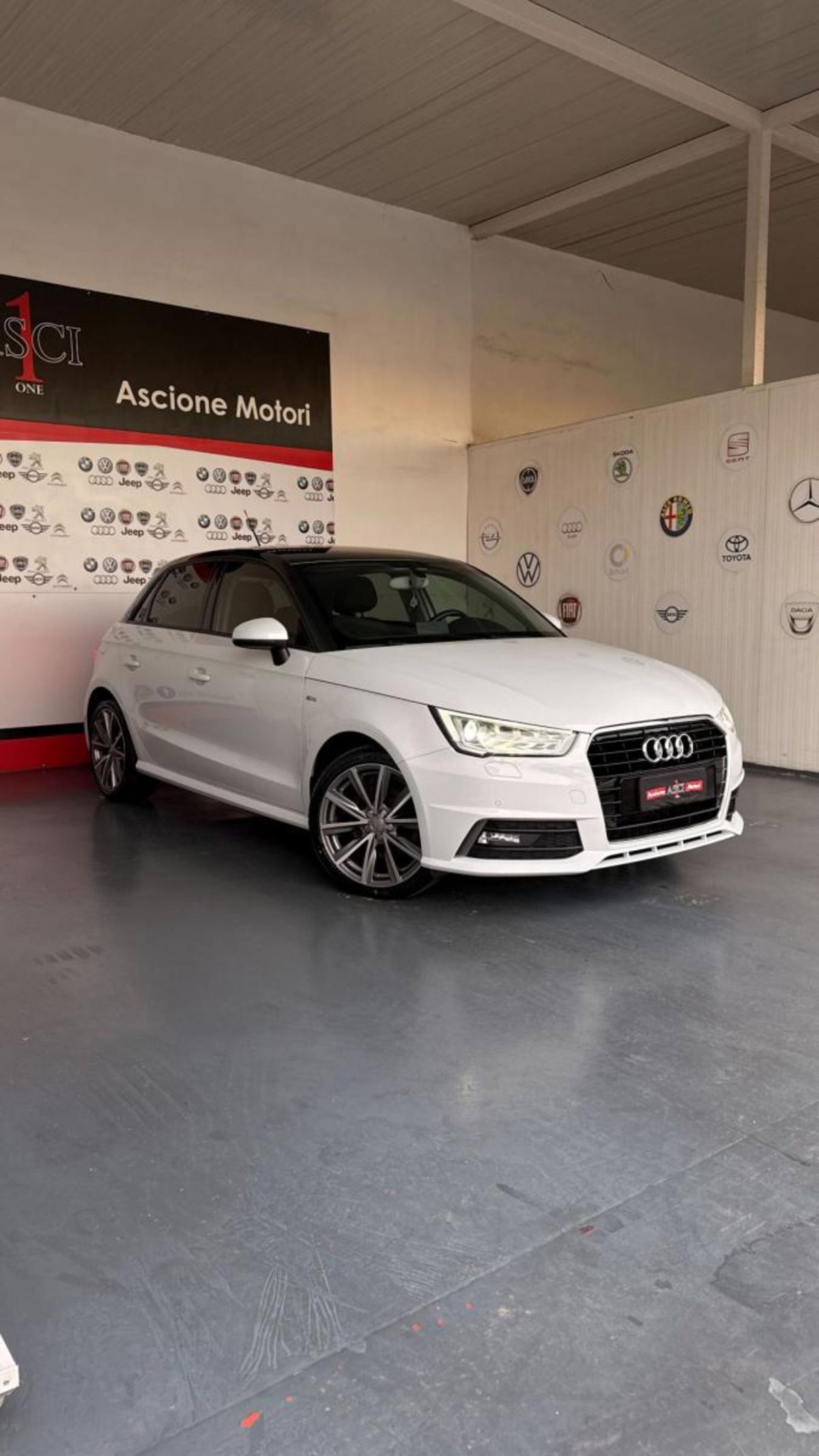 Audi A1 Sportback 1.6 TDI 116 CV S tronic Admired (2)
