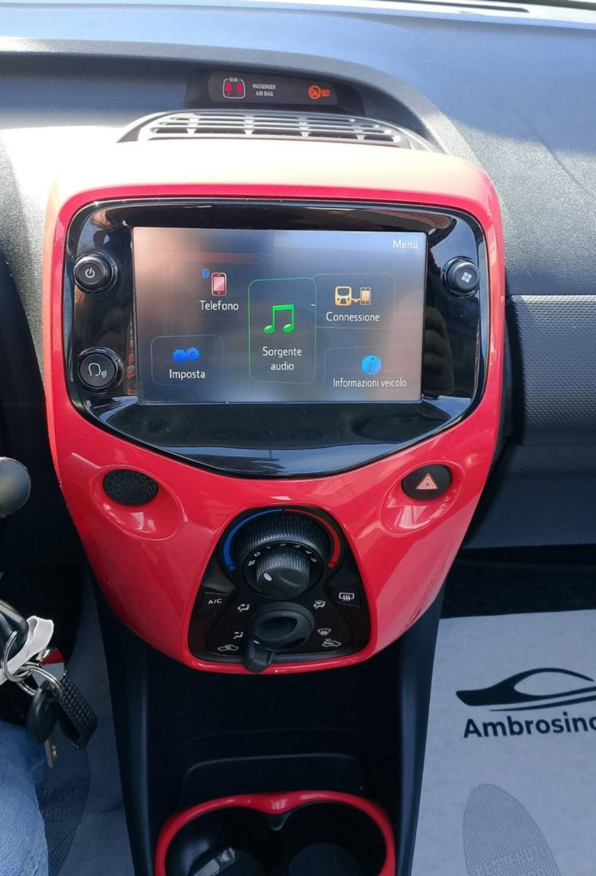 Citroen C1 Airscape C1 Airscape VTi 72 5 porte Shine (17)