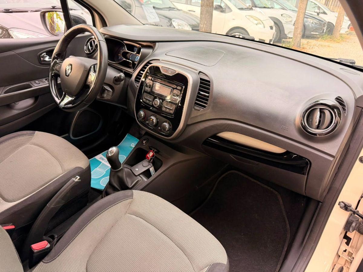 Renault Captur 1.5 dCi 8V 90 CV Start&Stop Life (20)