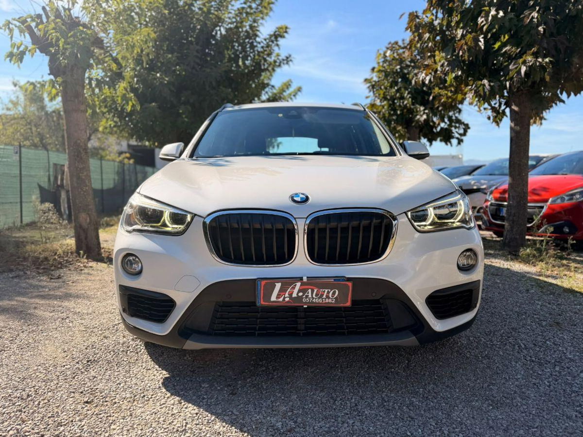 BMW X1 sDrive18d Business (5)