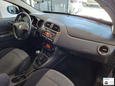 Fiat Bravo 1.9 MJT 120 CV Emotion (17)