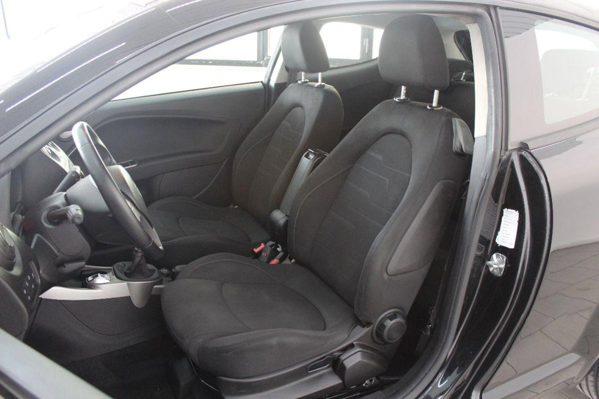 Alfa Romeo MiTo 1.3 JTDm 85 CV S&S Distinctive (11)