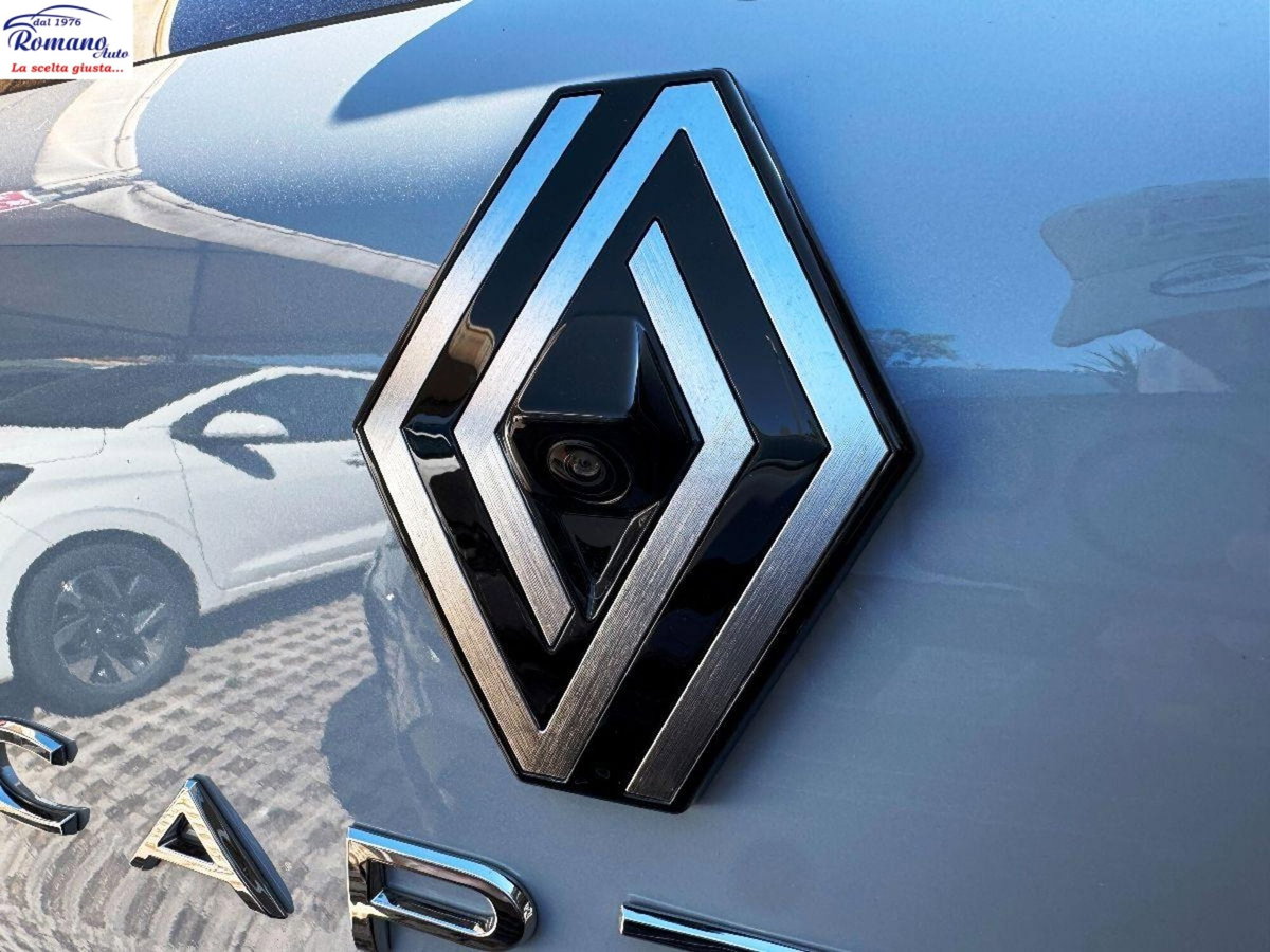 Renault Captur 1.2 eco-g Techno 120cv (6)