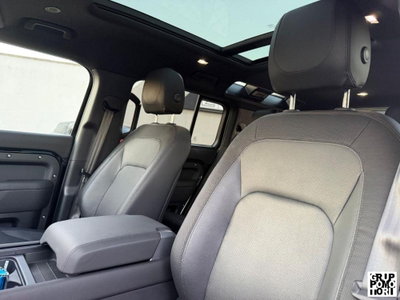 Land Rover Defender 110 3.0D I6 250 CV AWD Auto Commercial SE (14)
