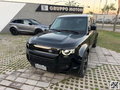 Land Rover Defender 110 3.0D I6 250 CV AWD Auto Commercial SE (2)