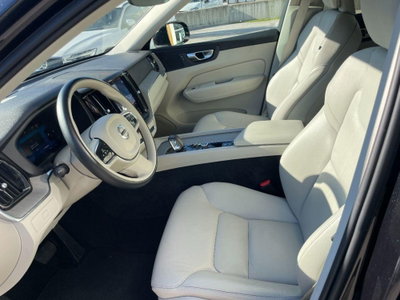 Volvo XC60 B4 automatico Core (11)