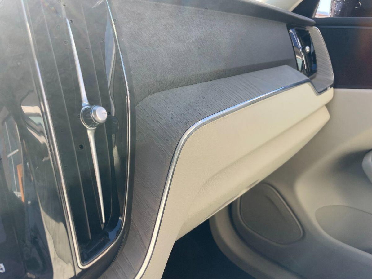 Volvo XC60 B4 automatico Core (16)