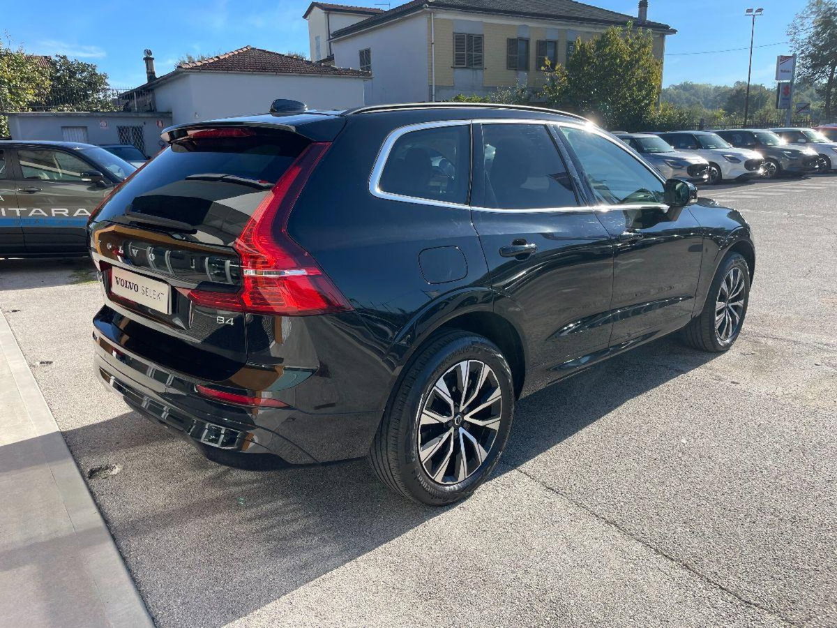 Volvo XC60 B4 automatico Core (5)