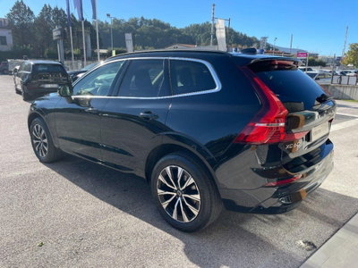 Volvo XC60 B4 automatico Core (7)