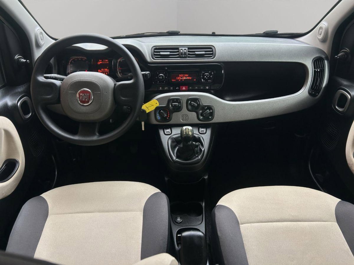 Fiat Panda 1.3 MJT S&S Lounge (13)