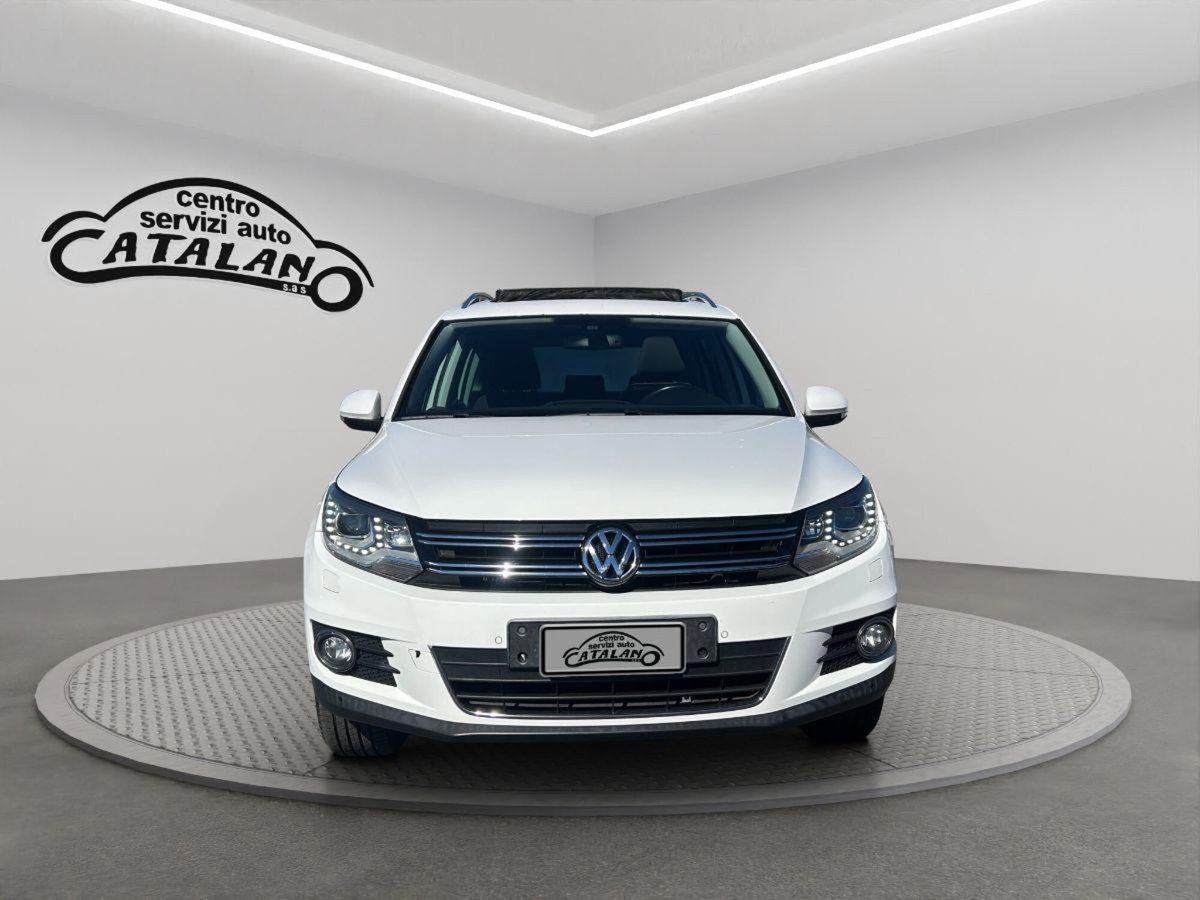 Volkswagen Tiguan 2.0 TDI 140 CV Sport & Style BlueMotion Technology (8)