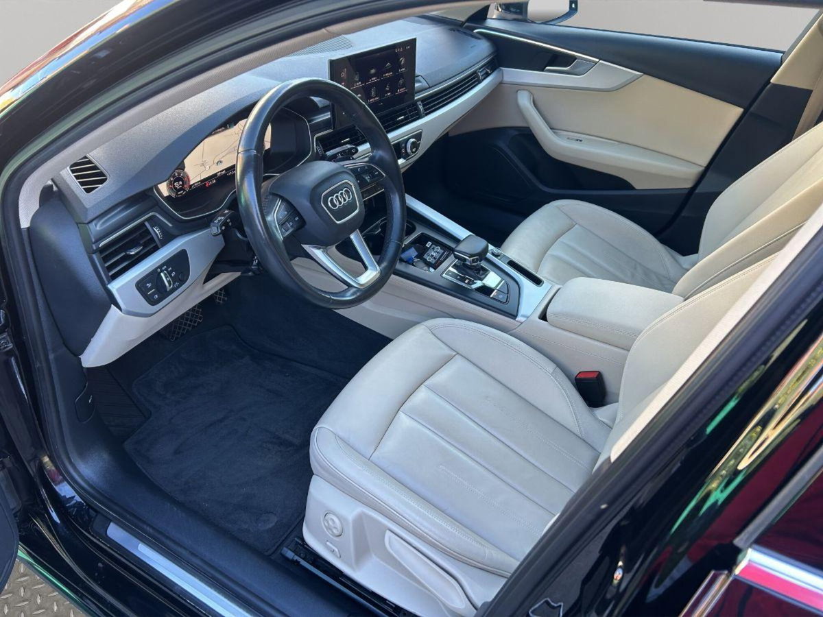 Audi A4 Avant 30 TDI/136 CV S tronic S line edition (10)