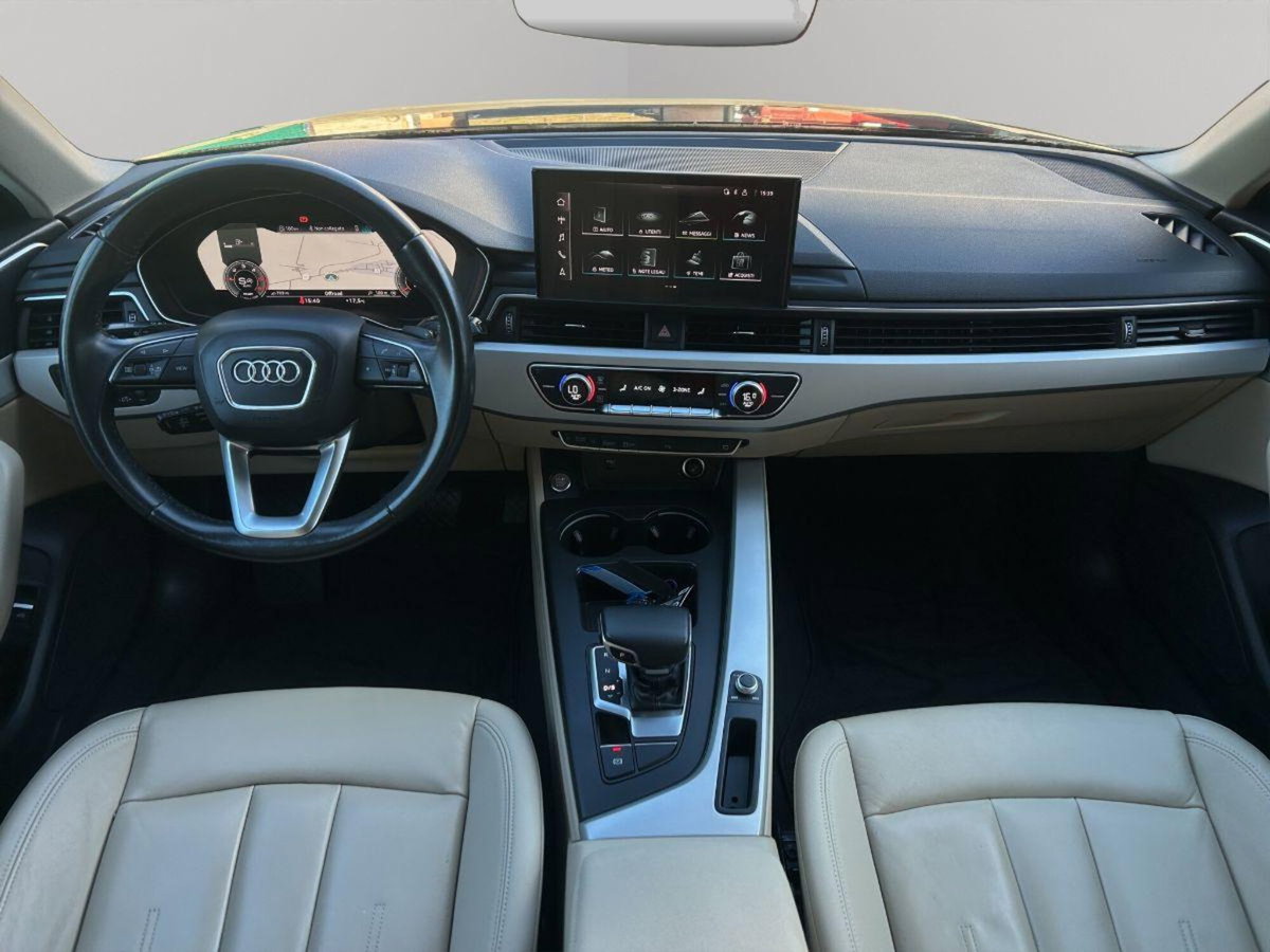 Audi A4 Avant 30 TDI/136 CV S tronic S line edition (15)