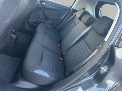 Peugeot 208 HDi 68 CV 5 porte Allure (11)