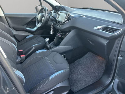 Peugeot 208 HDi 68 CV 5 porte Allure (19)