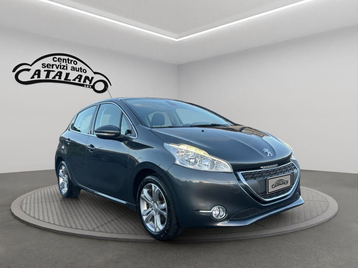 Peugeot 208 HDi 68 CV 5 porte Allure (7)