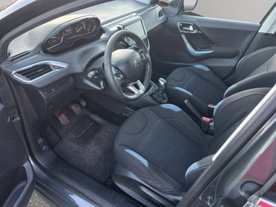 Peugeot 208 HDi 68 CV 5 porte Allure (9)