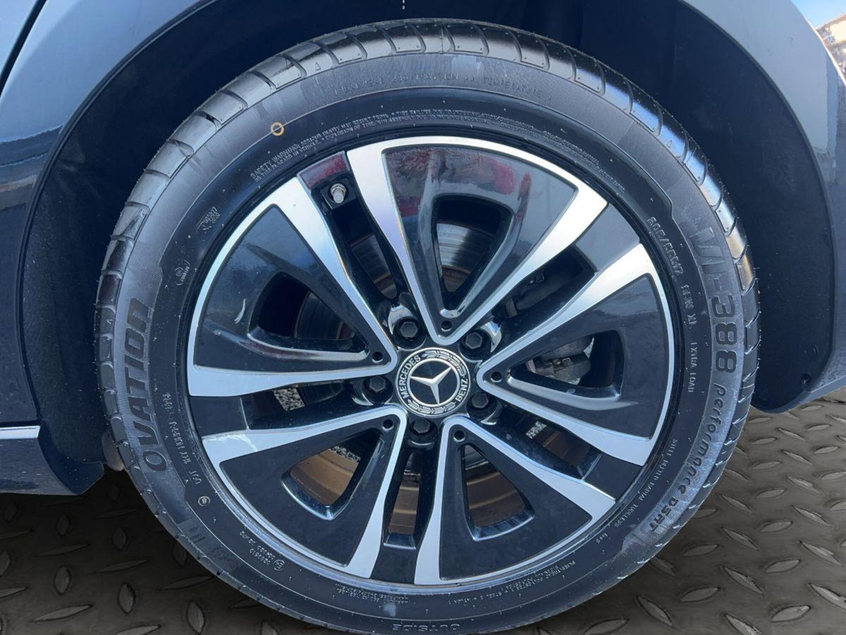 Mercedes-Benz Classe B 220 d Automatic Sport Plus (10)