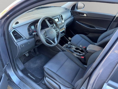 Hyundai Tucson 1.7 CRDi XPossible (10)