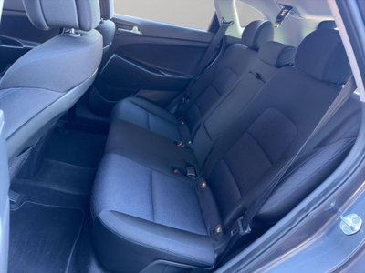 Hyundai Tucson 1.7 CRDi XPossible (12)