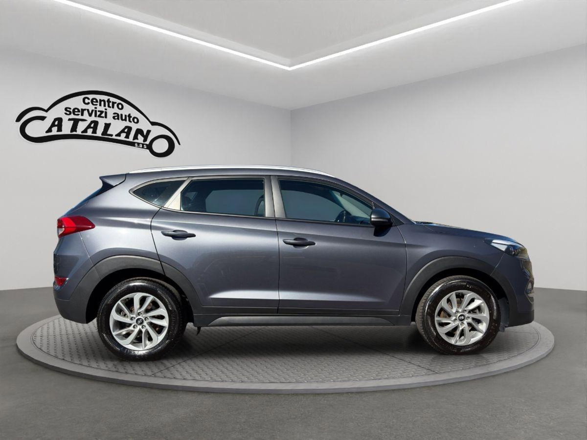 Hyundai Tucson 1.7 CRDi XPossible (6)