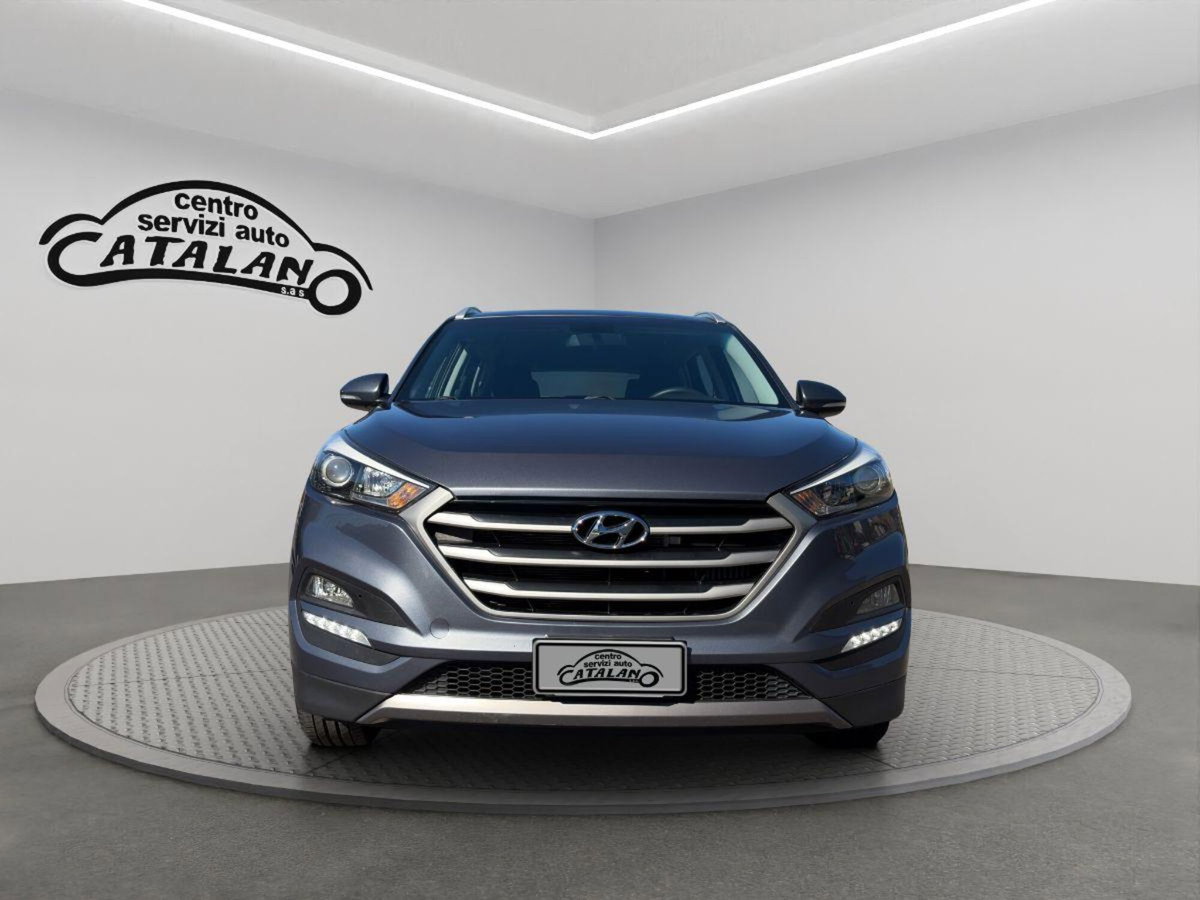Hyundai Tucson 1.7 CRDi XPossible (8)
