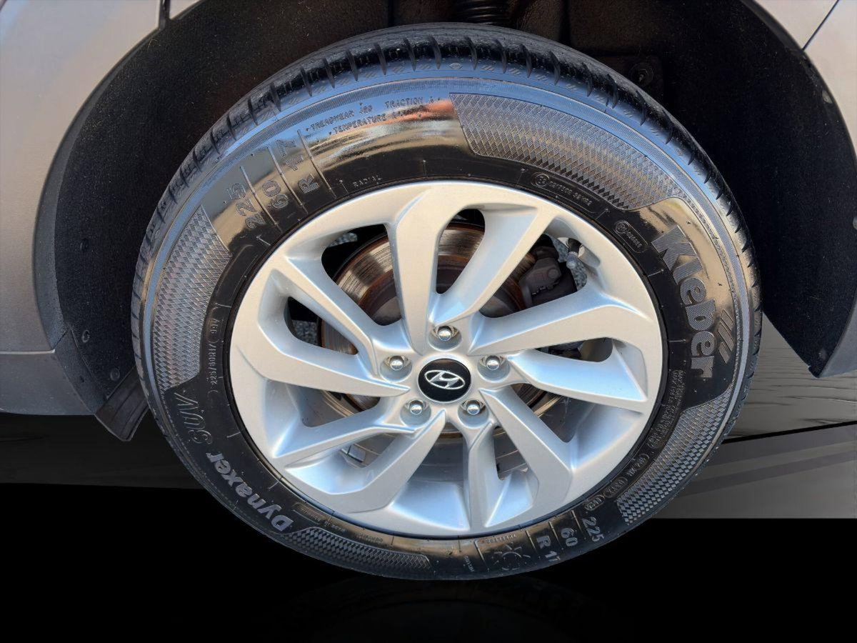 Hyundai Tucson 1.7 CRDi XPossible (9)