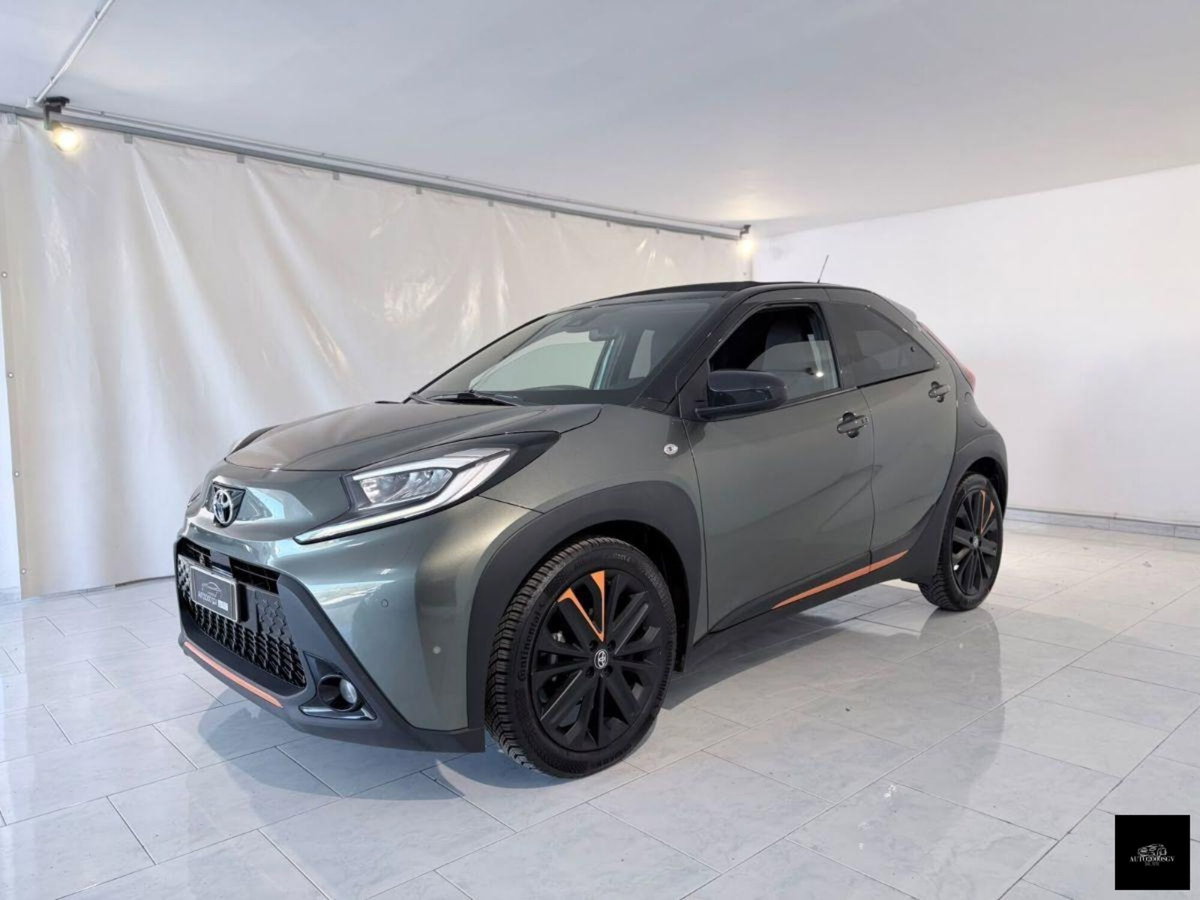 Toyota Aygo X 1.0 VVT-i 72 CV 5 porte Limited Air (3)