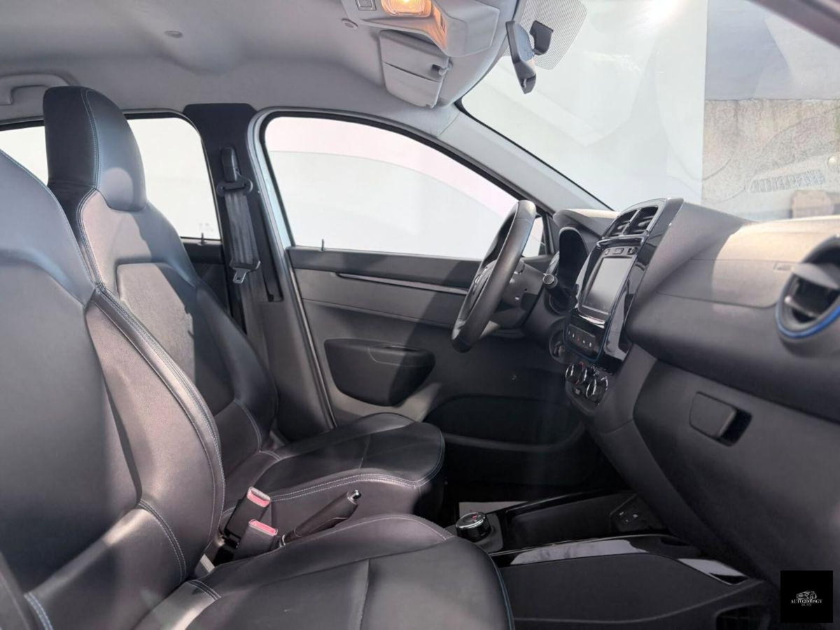 Dacia Spring Comfort Plus Electric 45 (7)