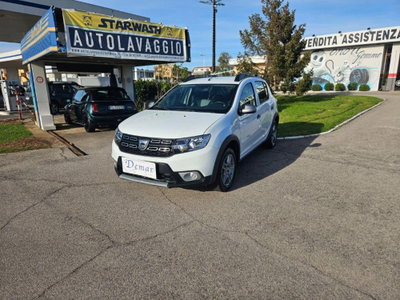 Dacia Sandero Stepway 0.9 TCe 90 CV Comfort (2)