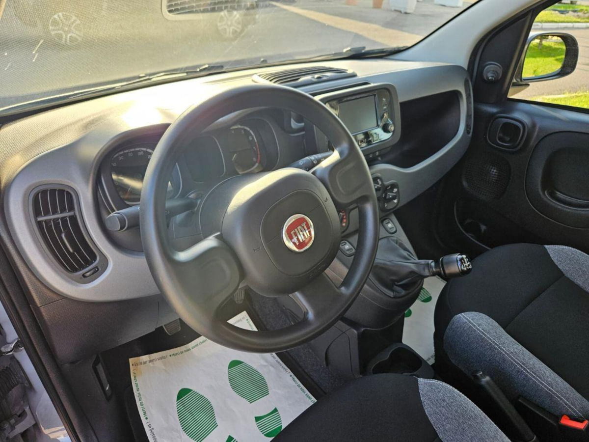 Fiat Panda 1.0 FireFly S&S Hybrid City Cross (12)
