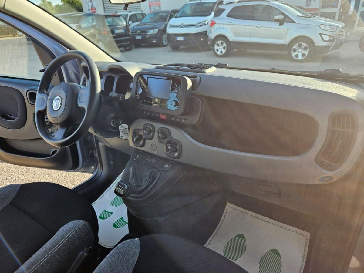 Fiat Panda 1.0 FireFly S&S Hybrid City Cross (13)