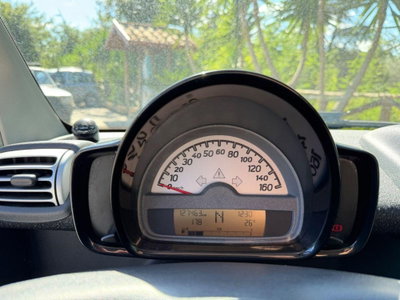 smart Fortwo 1000 52 kW MHD coupé passion (11)