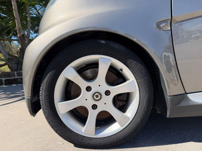 smart Fortwo 1000 52 kW MHD coupé passion (16)