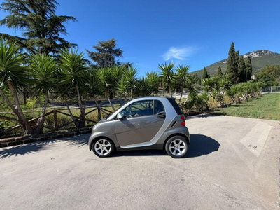 smart Fortwo 1000 52 kW MHD coupé passion (2)