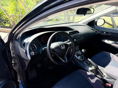 Honda Civic 1.4 i-VTEC 5p. Elegance (6)