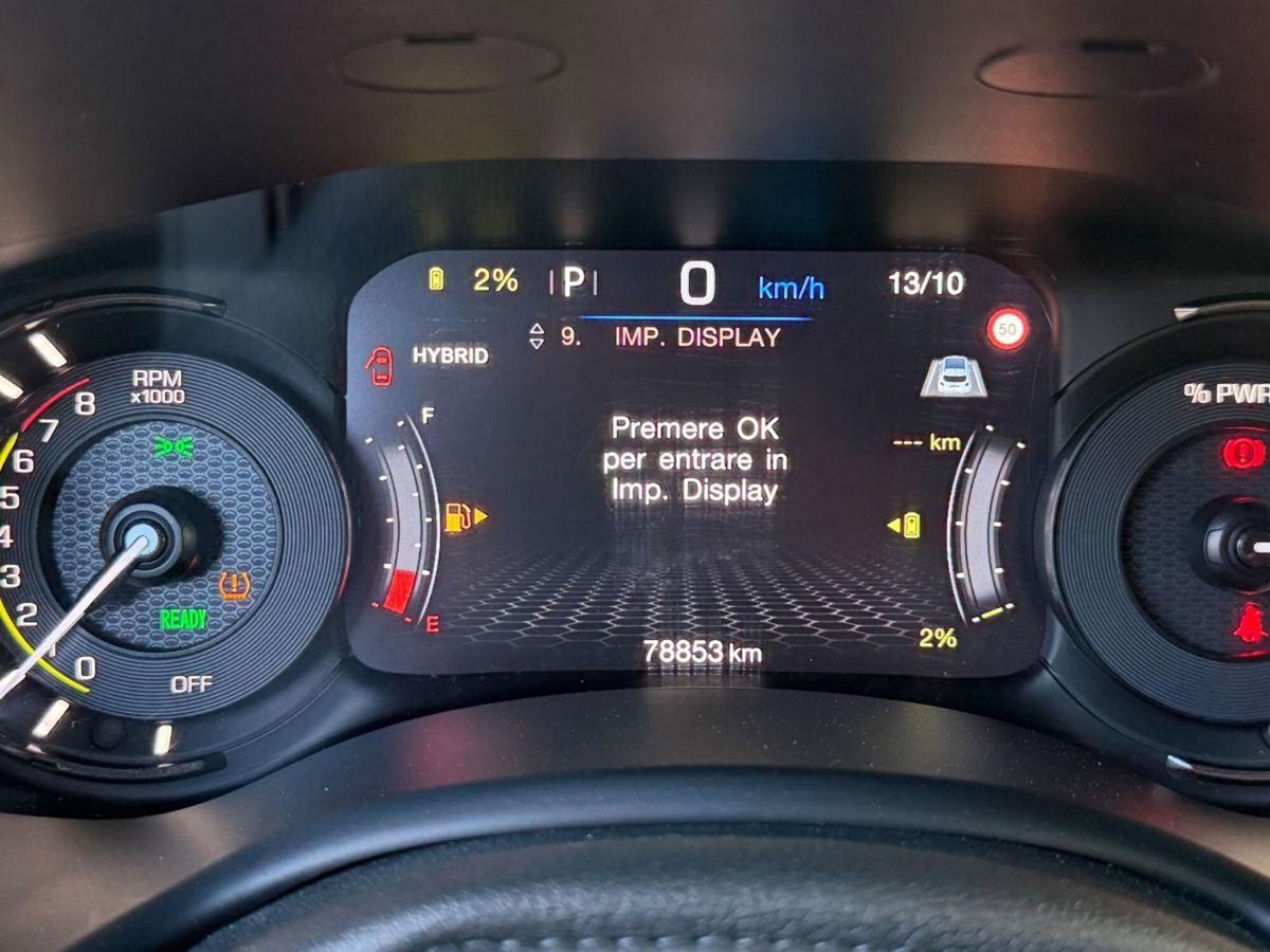 Jeep Renegade 1.3 T4 240CV PHEV 4xe AT6 S (14)