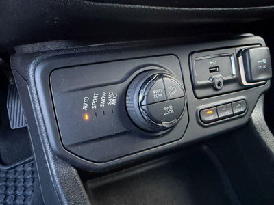 Jeep Renegade 1.3 T4 240CV PHEV 4xe AT6 S (18)