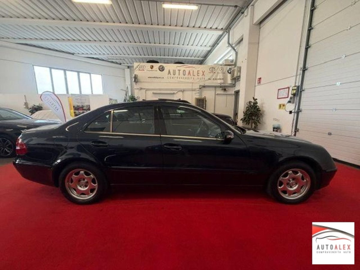 Mercedes-Benz Classe E 220 CDI cat Classic (15)