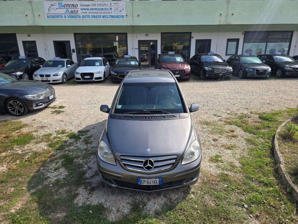 Mercedes-Benz Classe B 180 NGT BlueEFFICIENCY Premium
