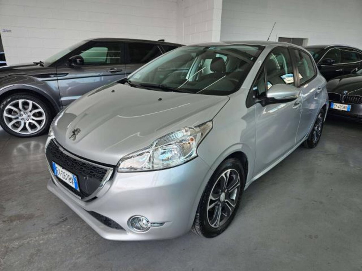 Peugeot 208 82 5 porte Access (3)