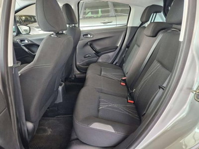 Peugeot 208 82 5 porte Access (9)