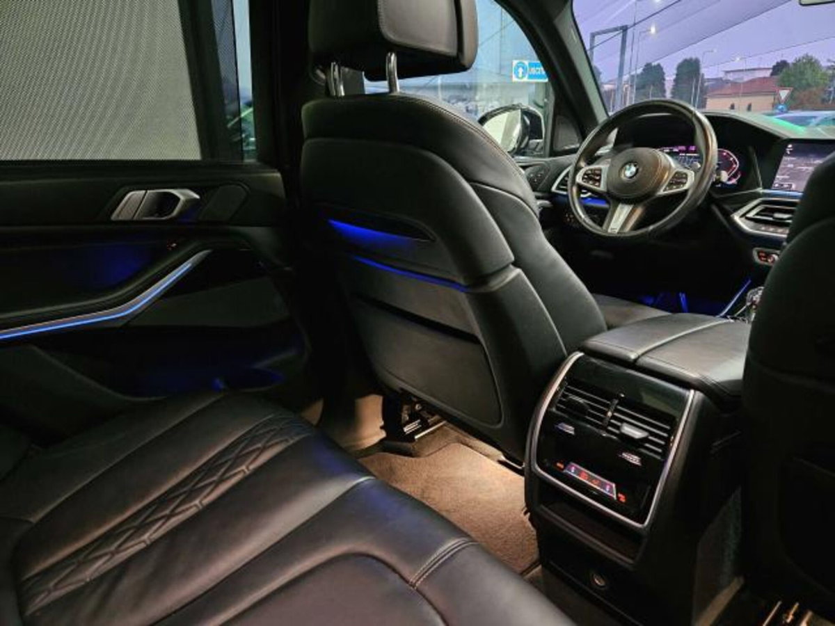 BMW X5 M50d (11)