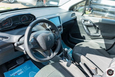Peugeot 208 HDi 68 CV 5 porte Active (11)